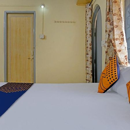 Spot On Hotel Prakash Residency, Near Hanuman Gym Ajmera Colony, Pimpri Buitenkant foto