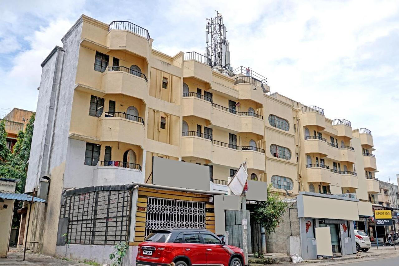 Spot On Hotel Prakash Residency, Near Hanuman Gym Ajmera Colony, Pimpri Buitenkant foto
